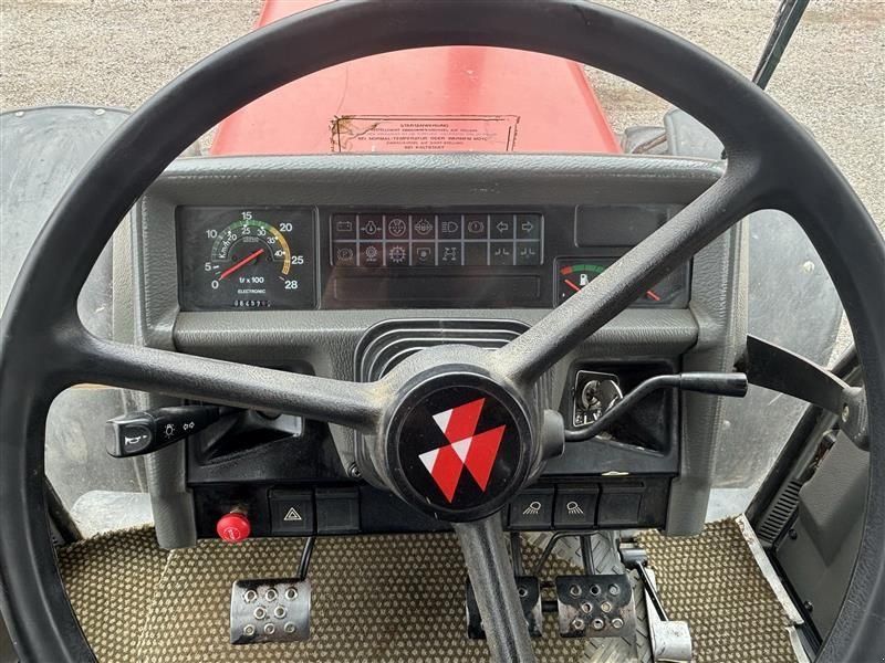 Massey Ferguson 3070-4