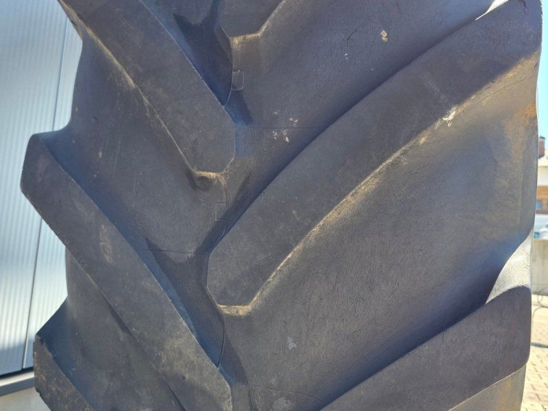 Michelin 650/85 R38