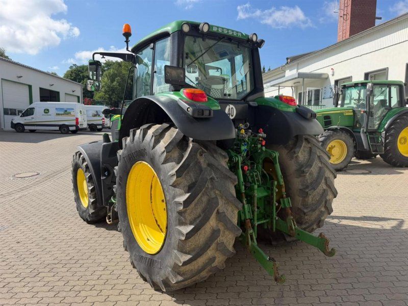 John Deere 6195M