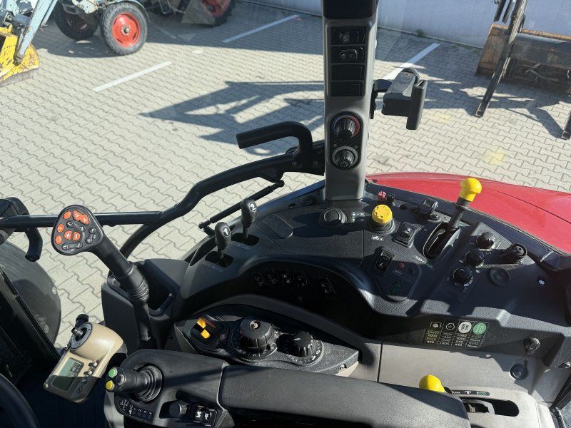 Case IH Farmall 115 U Pro