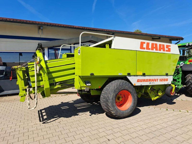 Claas Quadrant 1200