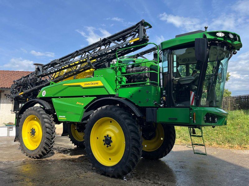 John Deere 340M
