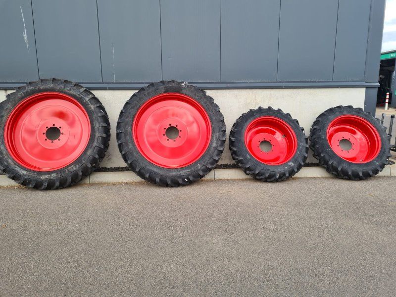 Fendt Pflegeräder 300 (313 S4) 270/95 R32 300/95 R46