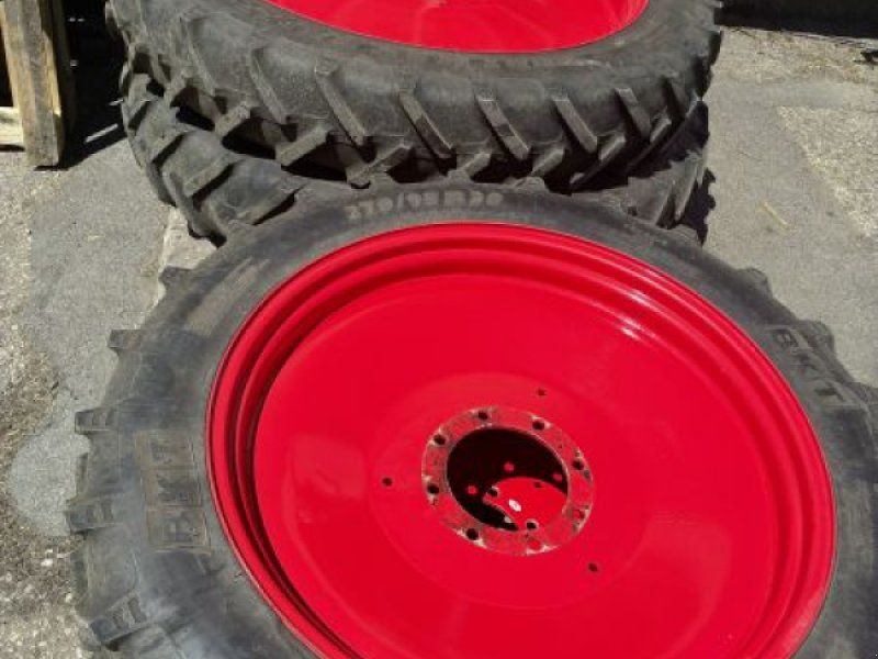BKT AGRIMAX RT 955