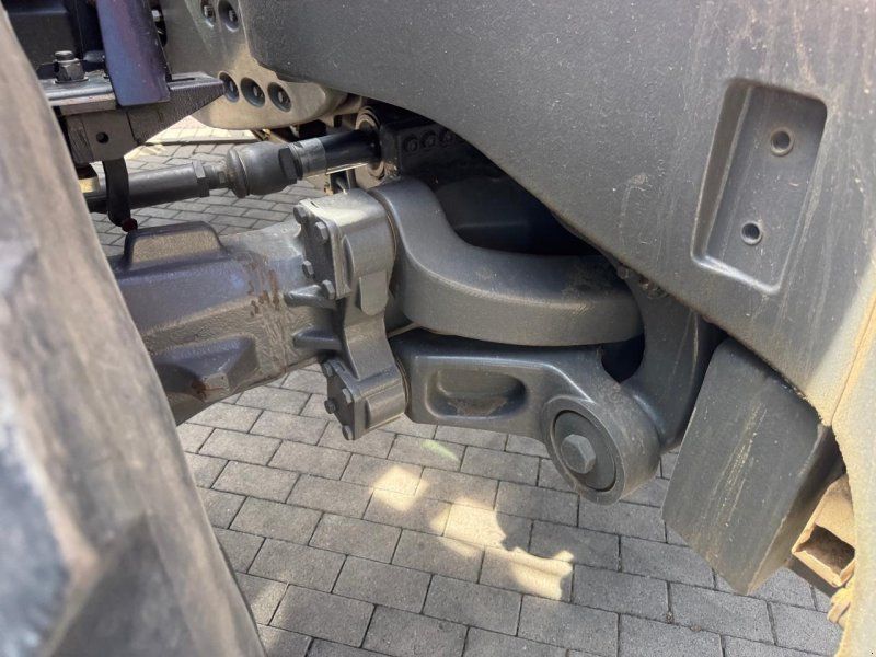 Massey Ferguson 8690 Dyna-VT