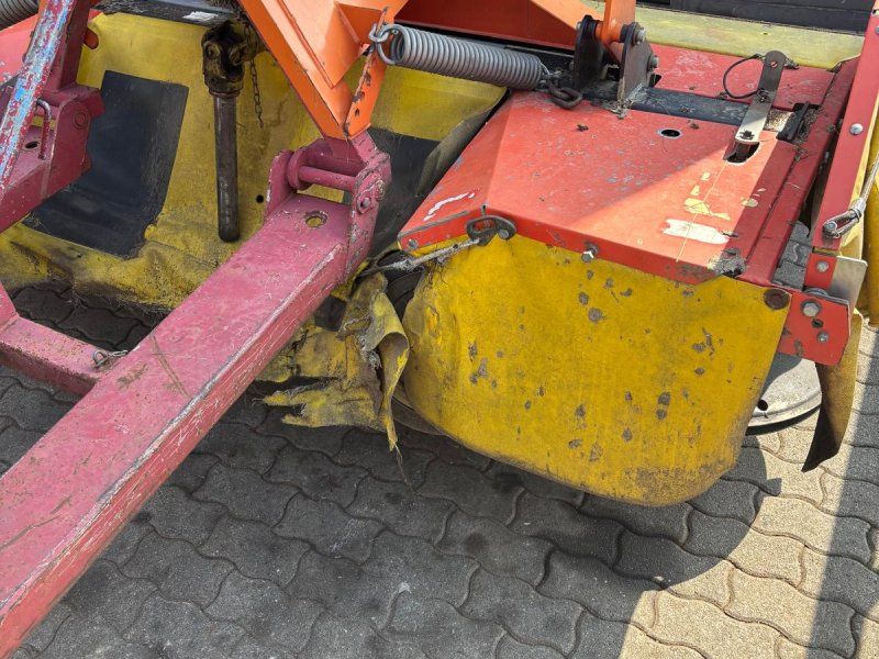 Fella KM 300 FP