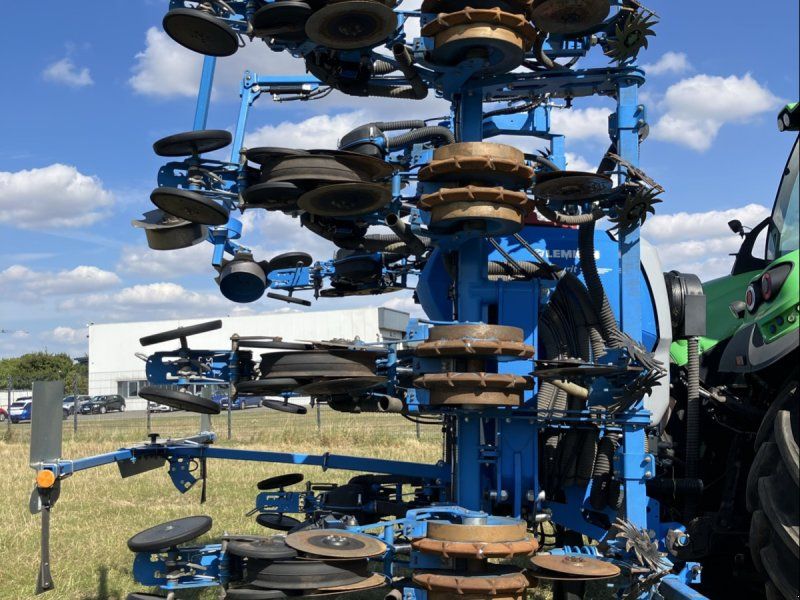 Lemken Azurit 9