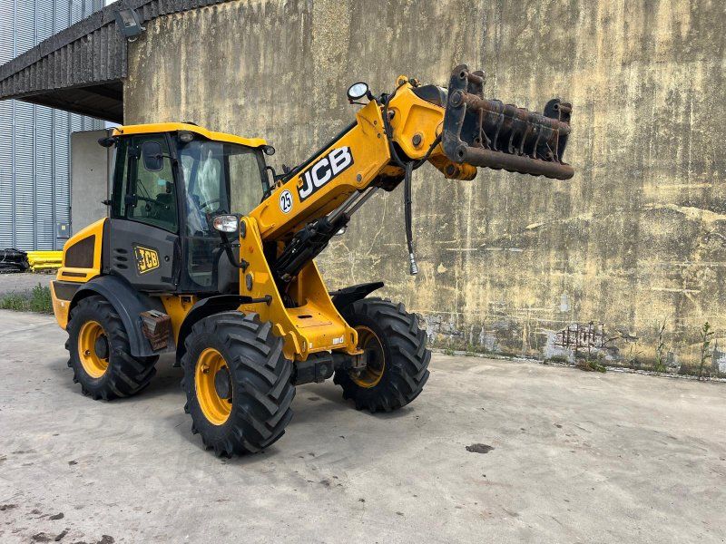 JCB Tele-Radlader 220T Agri