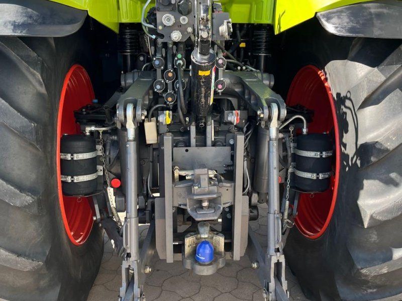 Claas Axion 870 C-Matic