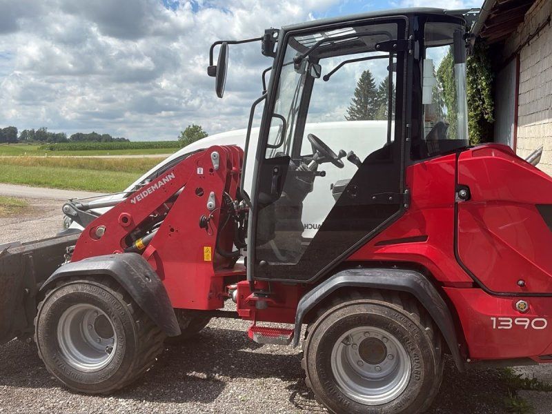 Weidemann 1390 mit Kabine PZ-Kinematik