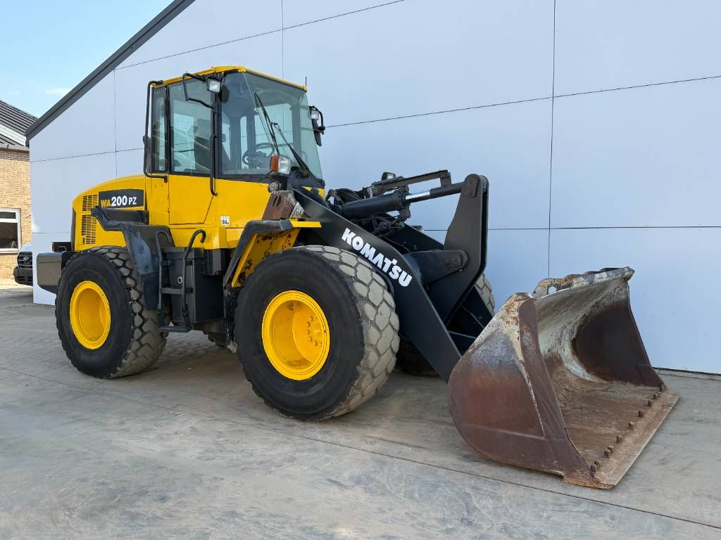Komatsu WA200PZ-6 - Auto Greasing / Joystick Controls / AC