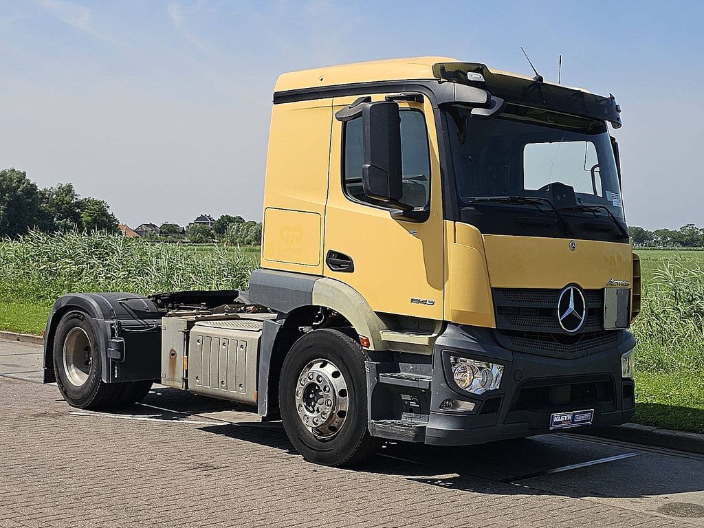 MERCEDES-BENZ ACTROS 1843