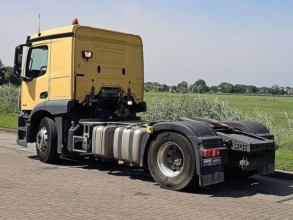 MERCEDES-BENZ ACTROS 1843