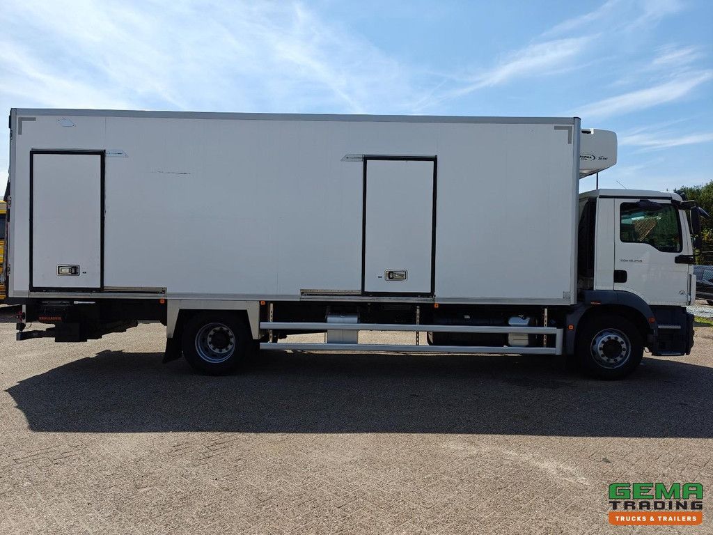 MAN TGM 18.250 4x2 DayCab Euro6C - Lamberet 8.0m Refrigerated/Freezer Box + Carrier Supra1250MT + Dhollandia 2000KG - Side Doors - Belgian Registration