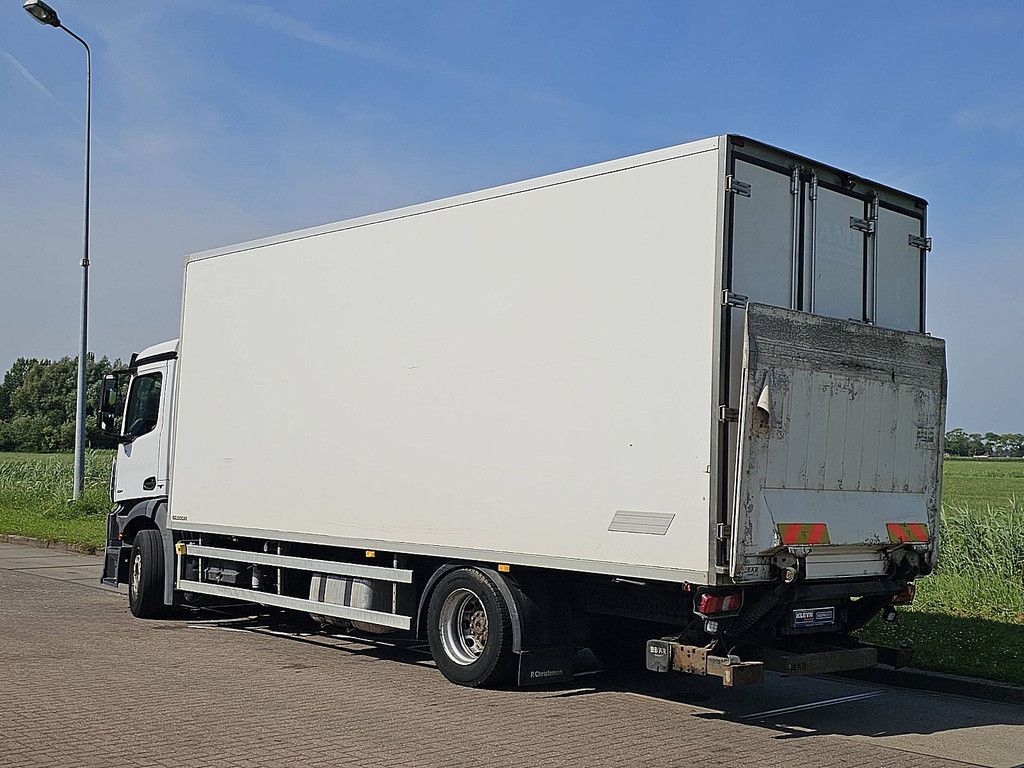 MERCEDES-BENZ ANTOS 1824 frigo taillift