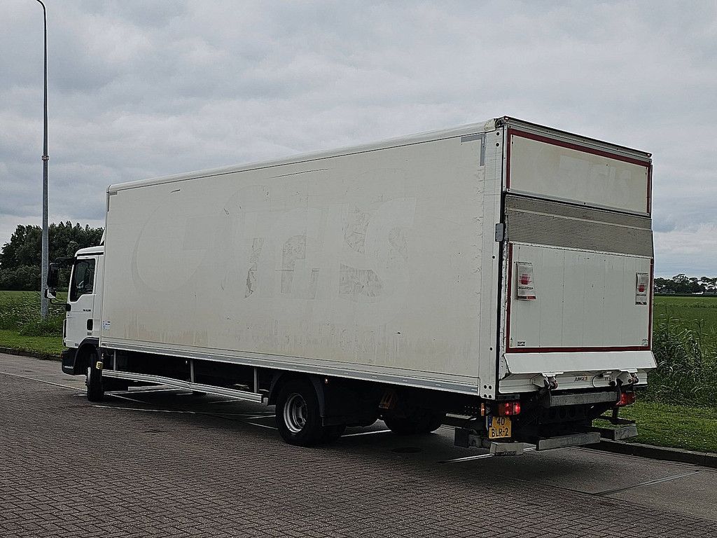 M.A.N. 12.190 TGL airco taillift