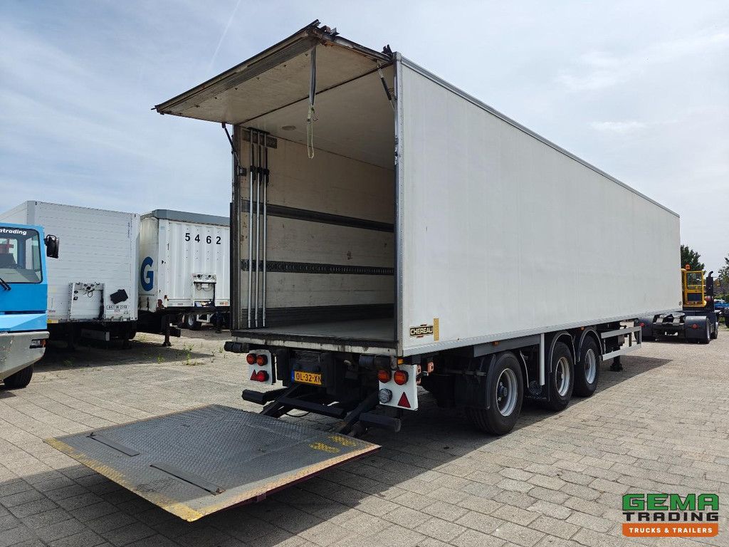 Schmitz TKS24 3-Achs-BPW – Chereau-Isolieraufbau – Lift-/Lenkachse – Scheibenbremsen – Ladebordwand 2000 kg – TÜV bis 05/2027