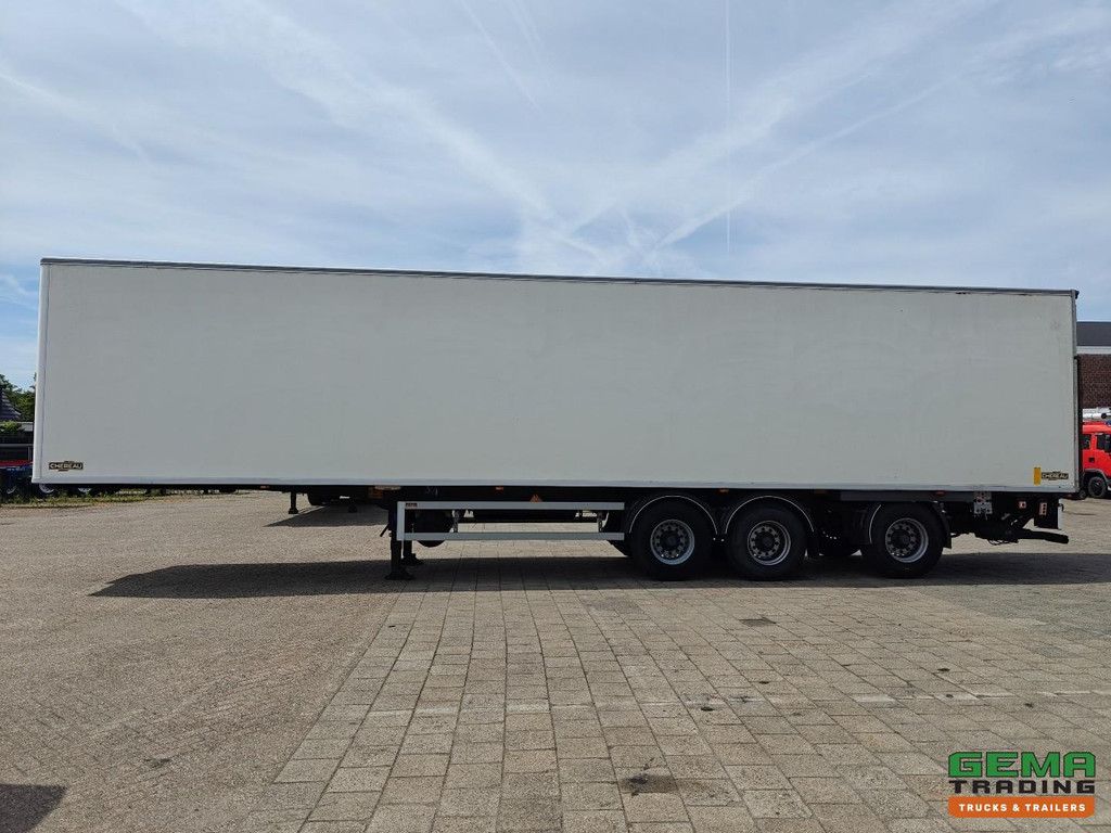 Schmitz TKS24 3-Achs-BPW – Chereau-Isolieraufbau – Lift-/Lenkachse – Scheibenbremsen – Ladebordwand 2000 kg – TÜV bis 05/2027
