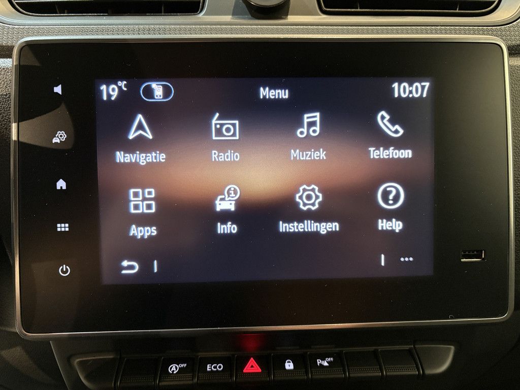 Renault Express 1.3 TCe 100 Comfort Benzine / Airco / Cruise / Navigatie / 11.500 KM !!
