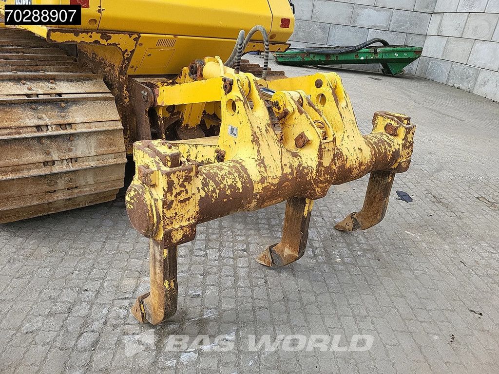 Komatsu D65 PXi -18 Ripper