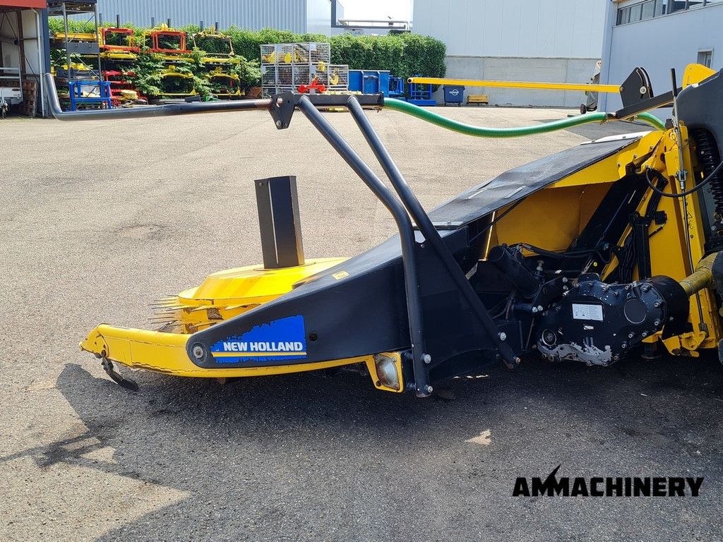 New Holland 600BFI