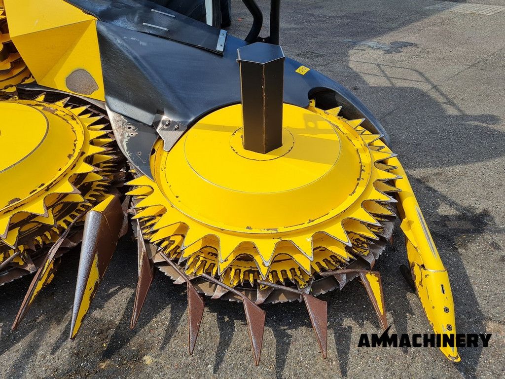 New Holland 600BFI