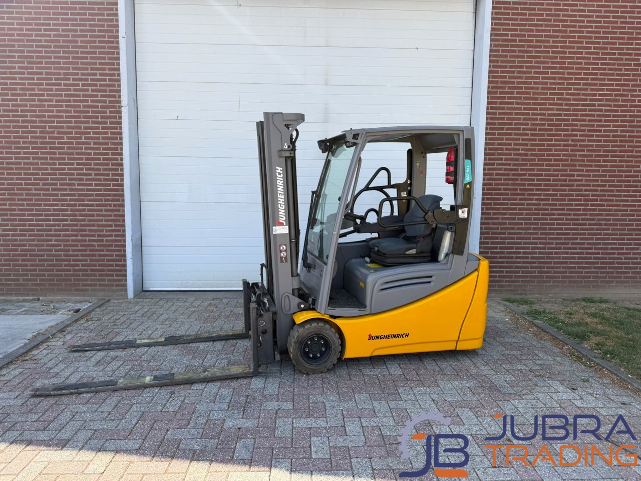 Jungheinrich EFG220 Electric Forklift | 2018 | 9504H | 2T | 3.2M