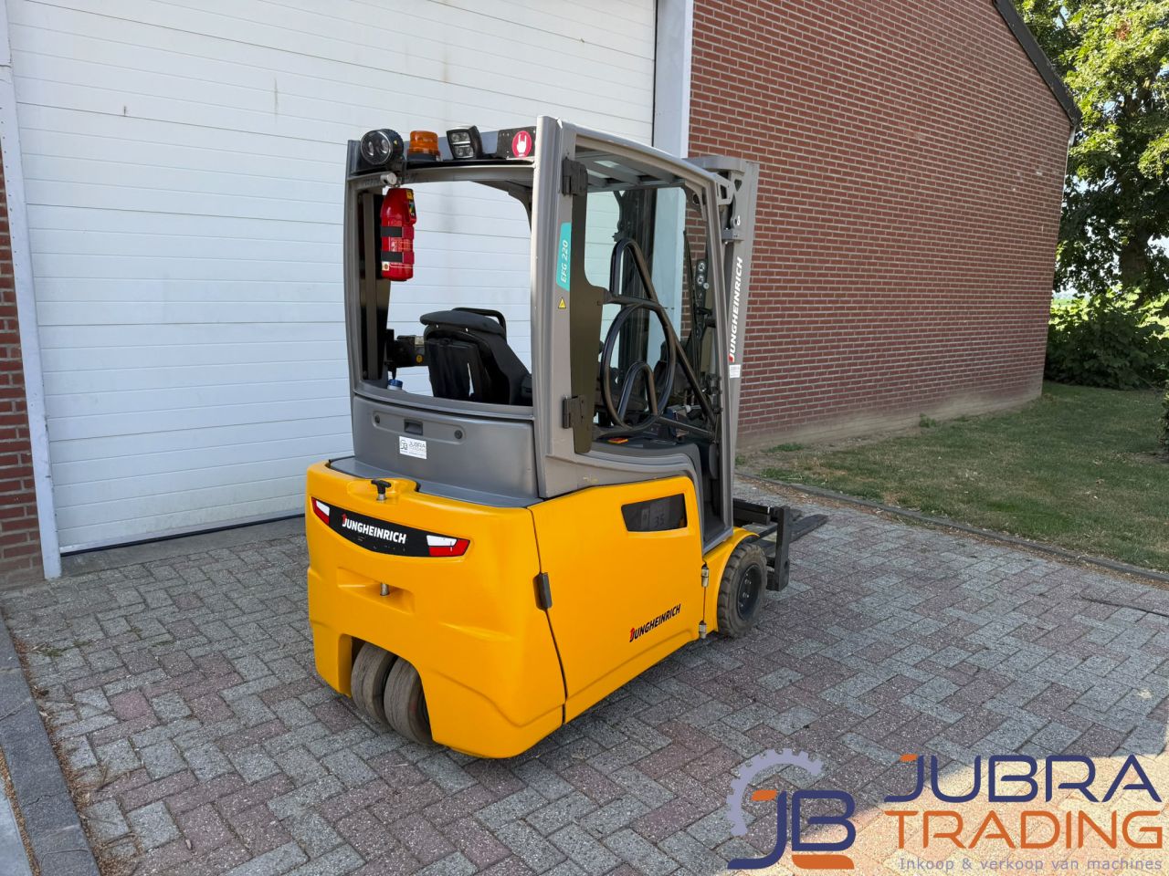 Jungheinrich EFG220 Electric Forklift | 2018 | 9504H | 2T | 3.2M