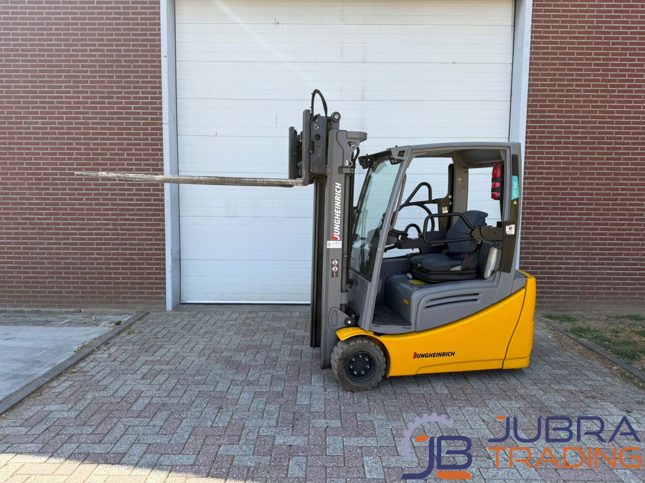 Jungheinrich EFG220 Electric Forklift | 2018 | 9504H | 2T | 3.2M