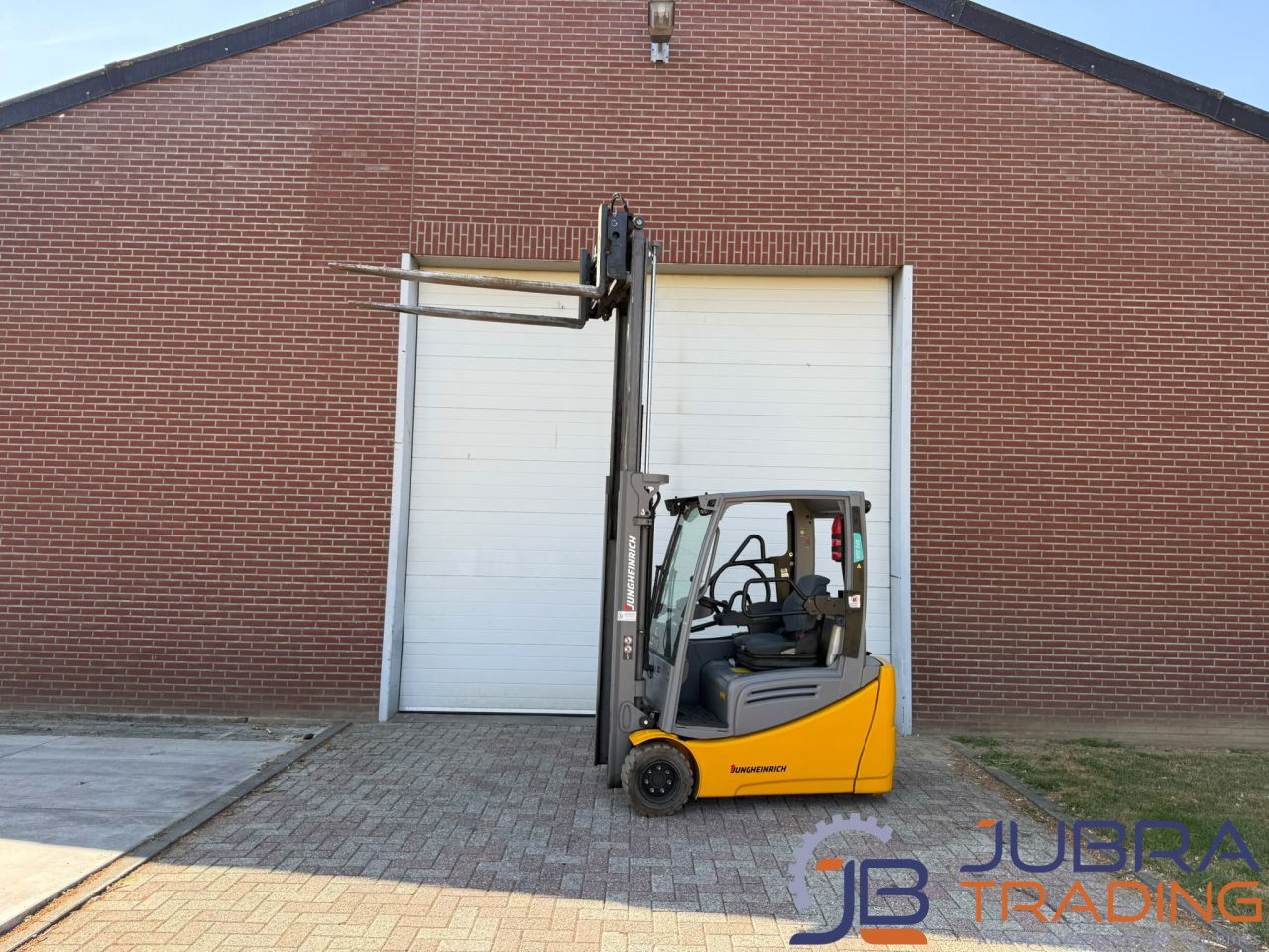 Jungheinrich EFG220 Electric Forklift | 2018 | 9504H | 2T | 3.2M