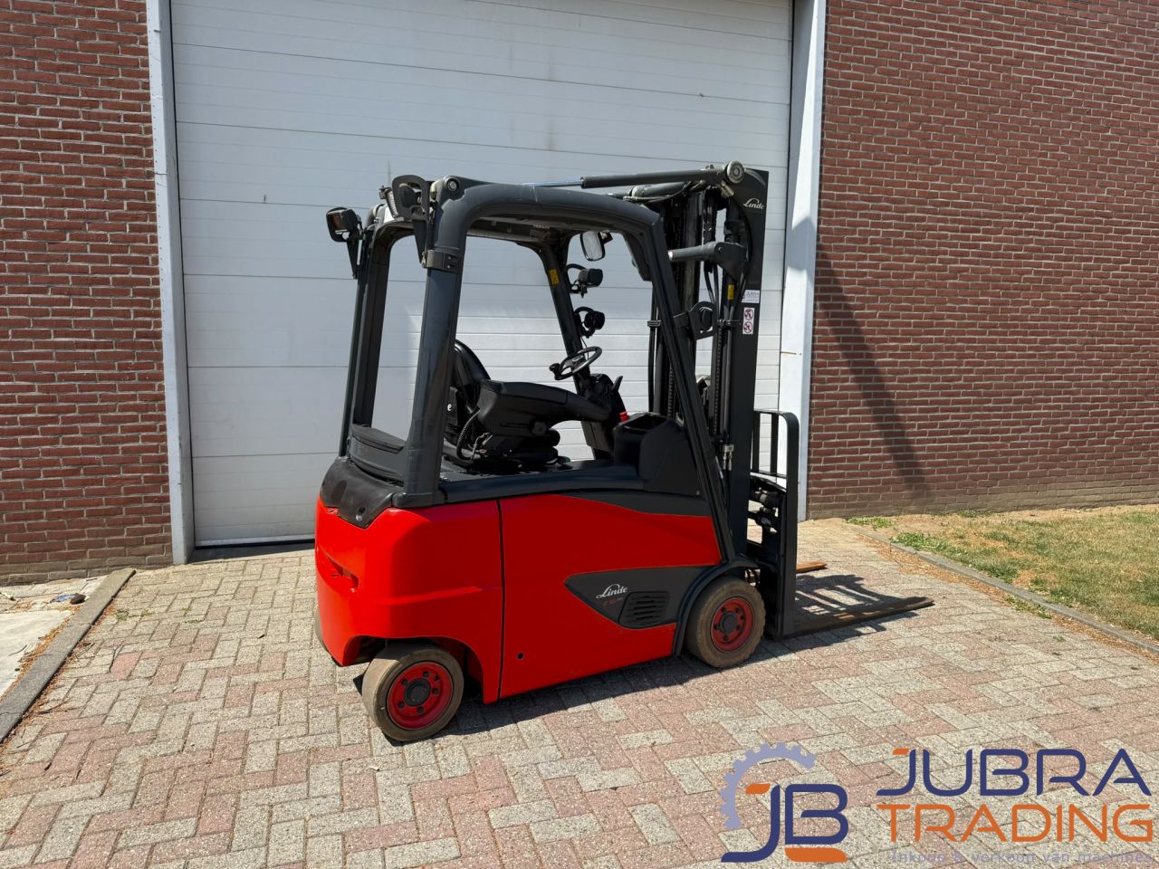 Linde E16PH-02 Electric Forklift | 2018 | 12311H | 1.6T | 5.2M
