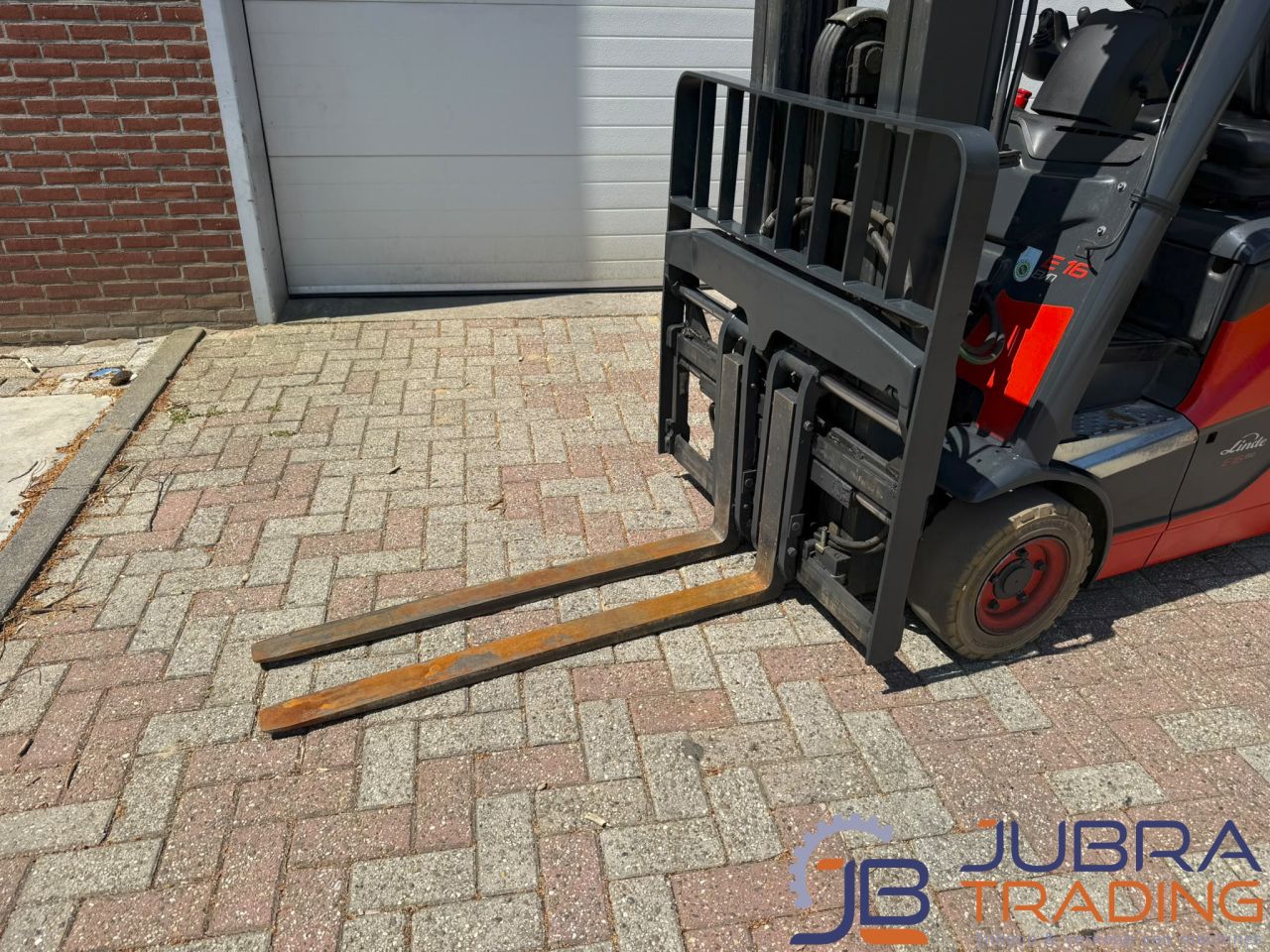Linde E16PH-02 Electric Forklift | 2018 | 12311H | 1.6T | 5.2M