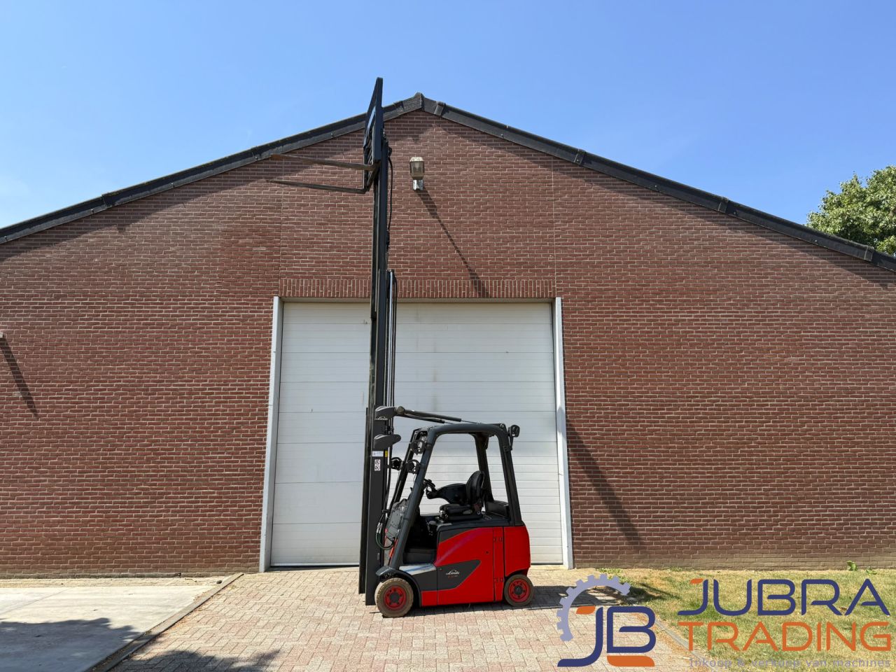 Linde E16PH-02 Electric Forklift | 2018 | 12311H | 1.6T | 5.2M