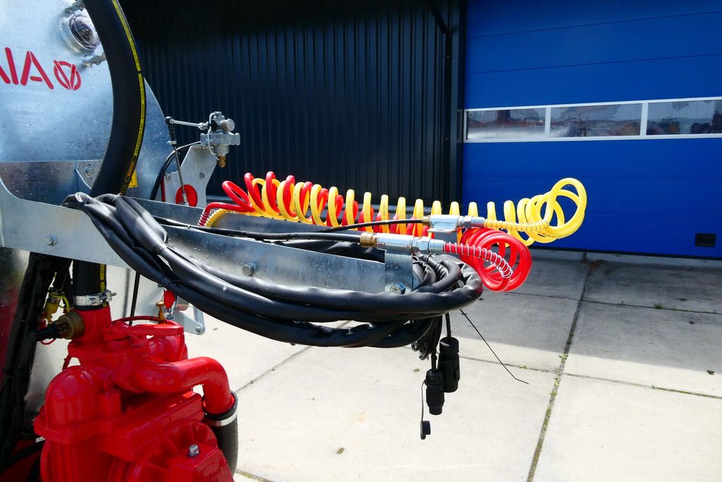 Vaia MB60 waterwagen