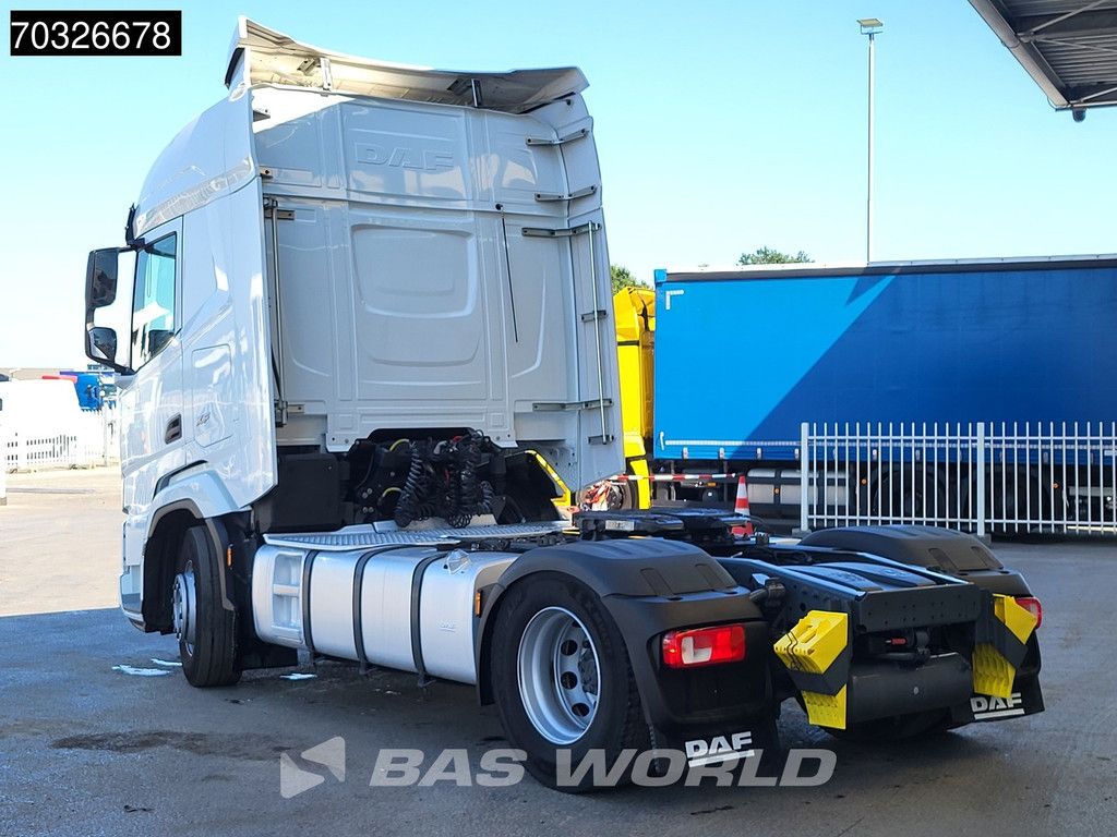 DAF XF XF 4X2 2x Tanks Standklima ACC