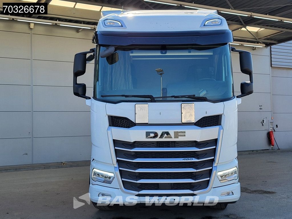 DAF XF XF 4X2 2x Tanks Standklima ACC