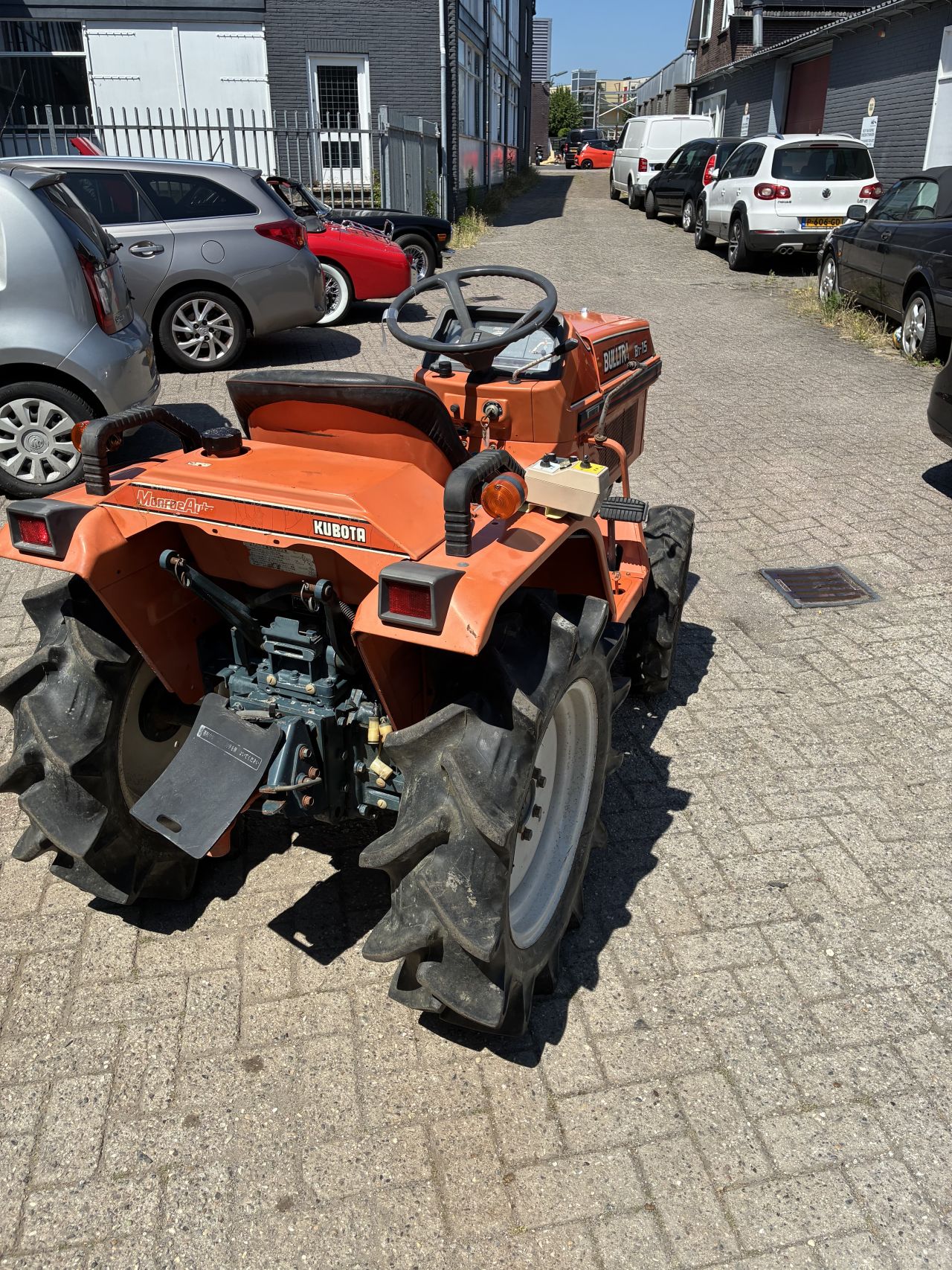 Kubota b1400 4x4 met Grondfrees