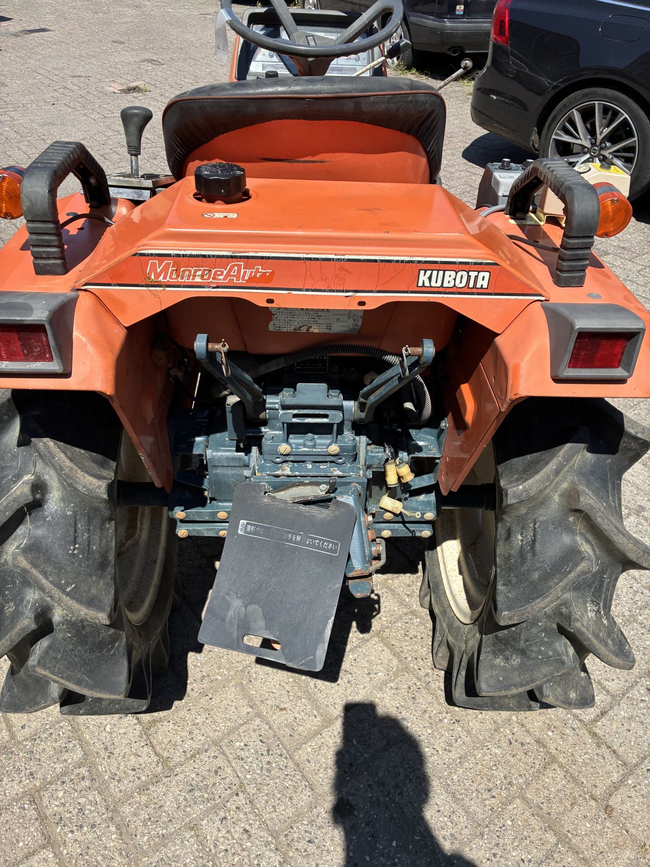 Kubota b1400 4x4 met Grondfrees