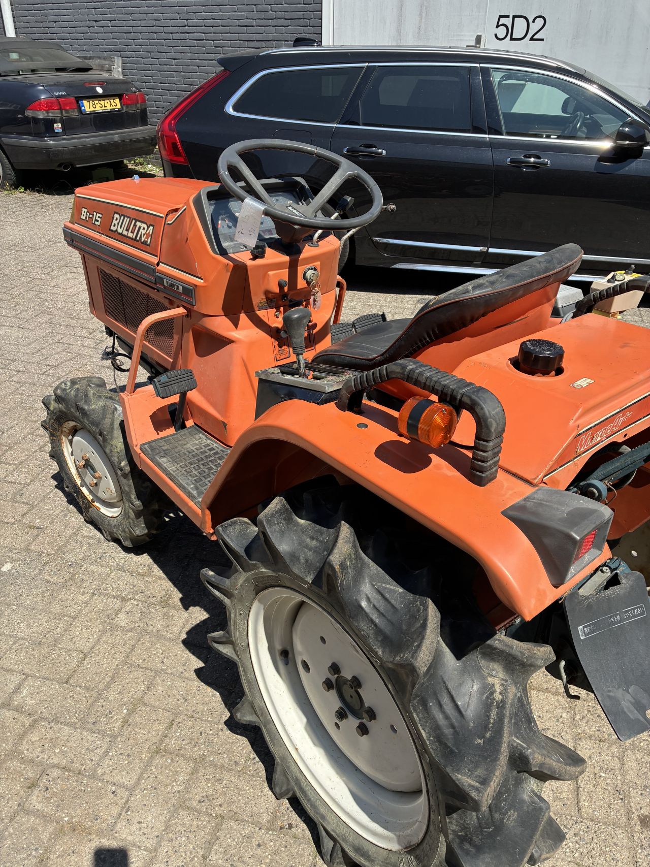 Kubota b1400 4x4 met Grondfrees