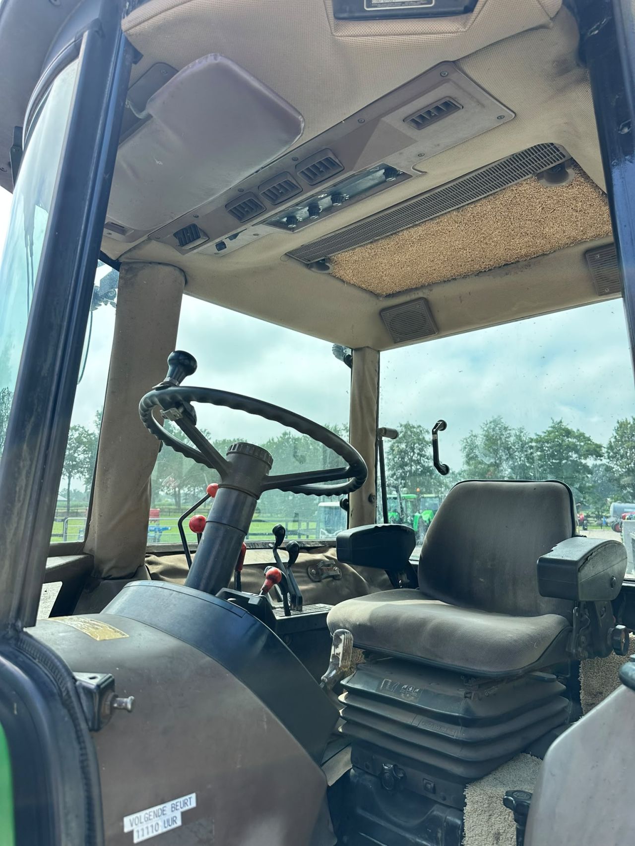 John Deere 2650