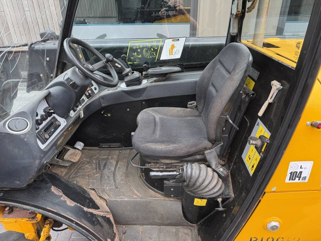 JCB 524-50