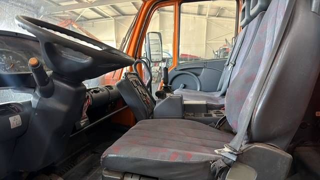 MB Trac Unimog U300