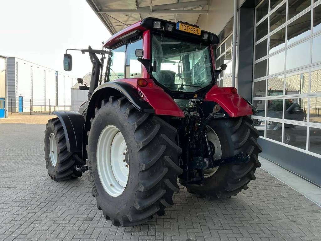 Valtra T132 direct met Fronthef en PTO