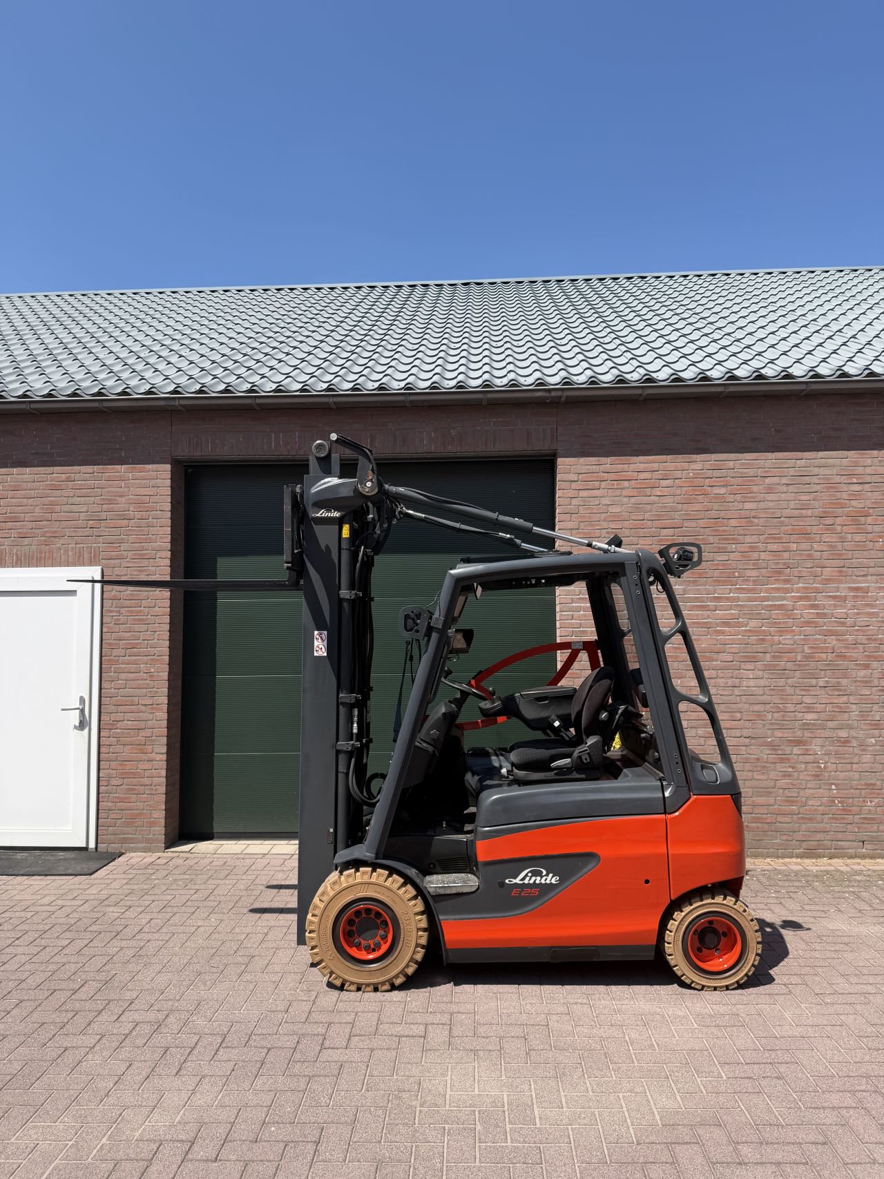 Linde E25 2500kg triplo 3600uur! Elektrische heftruck