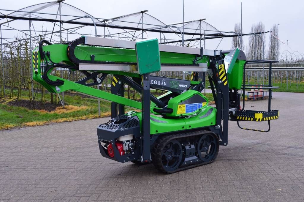 Leguan 135 NEO zelfrijdende Spinhoogwerker