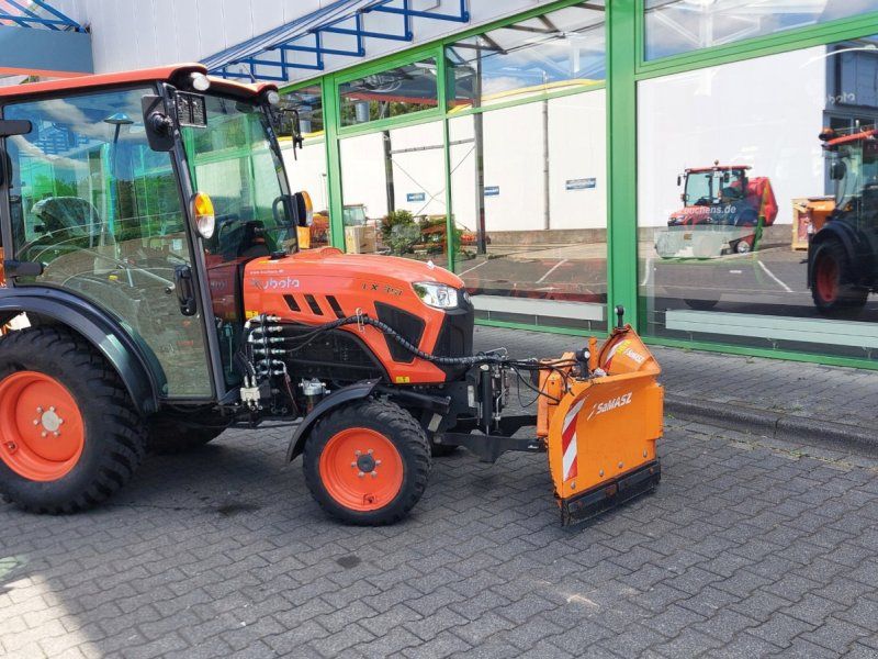Kubota LX351 CAB Winterdienstpaket