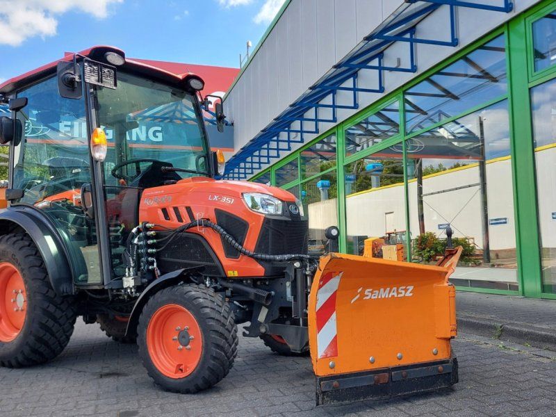 Kubota LX351 CAB Winterdienstpaket