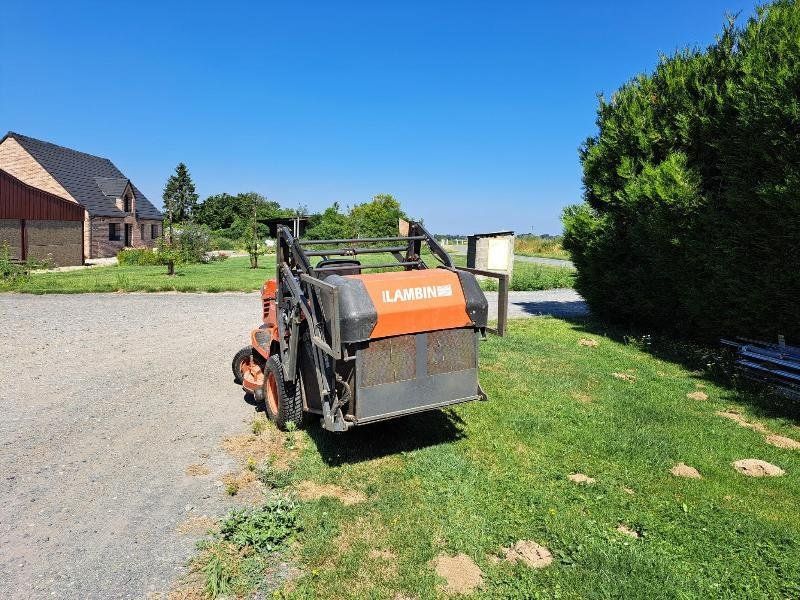 Kubota G23