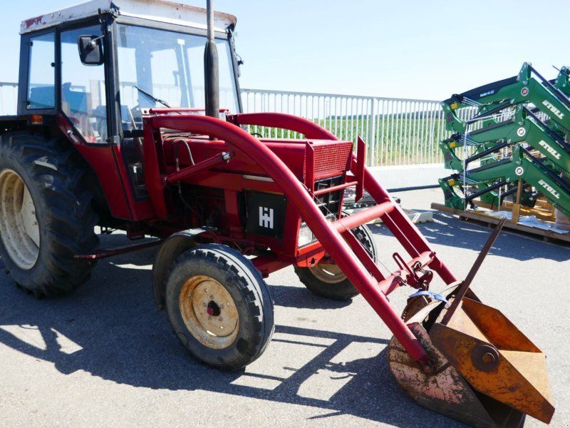 IHC 644S mit Frontlader Volle Funktion 5800 Euro