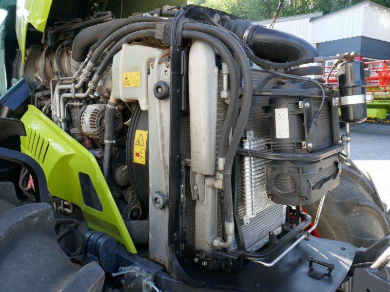 Claas Arion 610 CIS